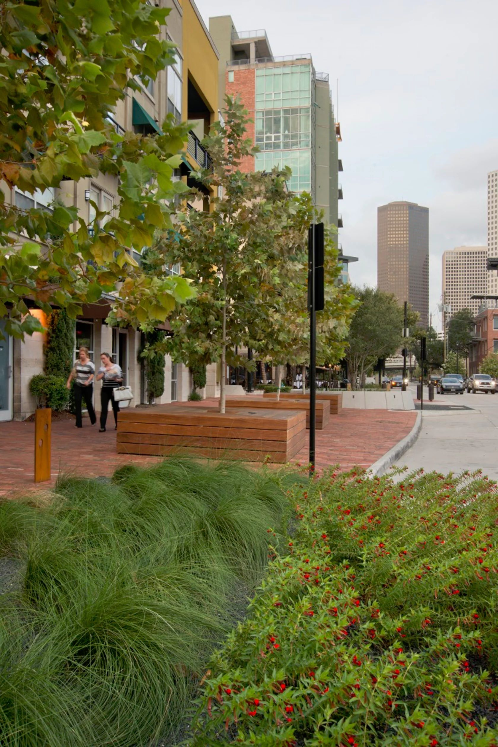 Bagby街改造景观 Bagby Street Reconstruction by Design Inc