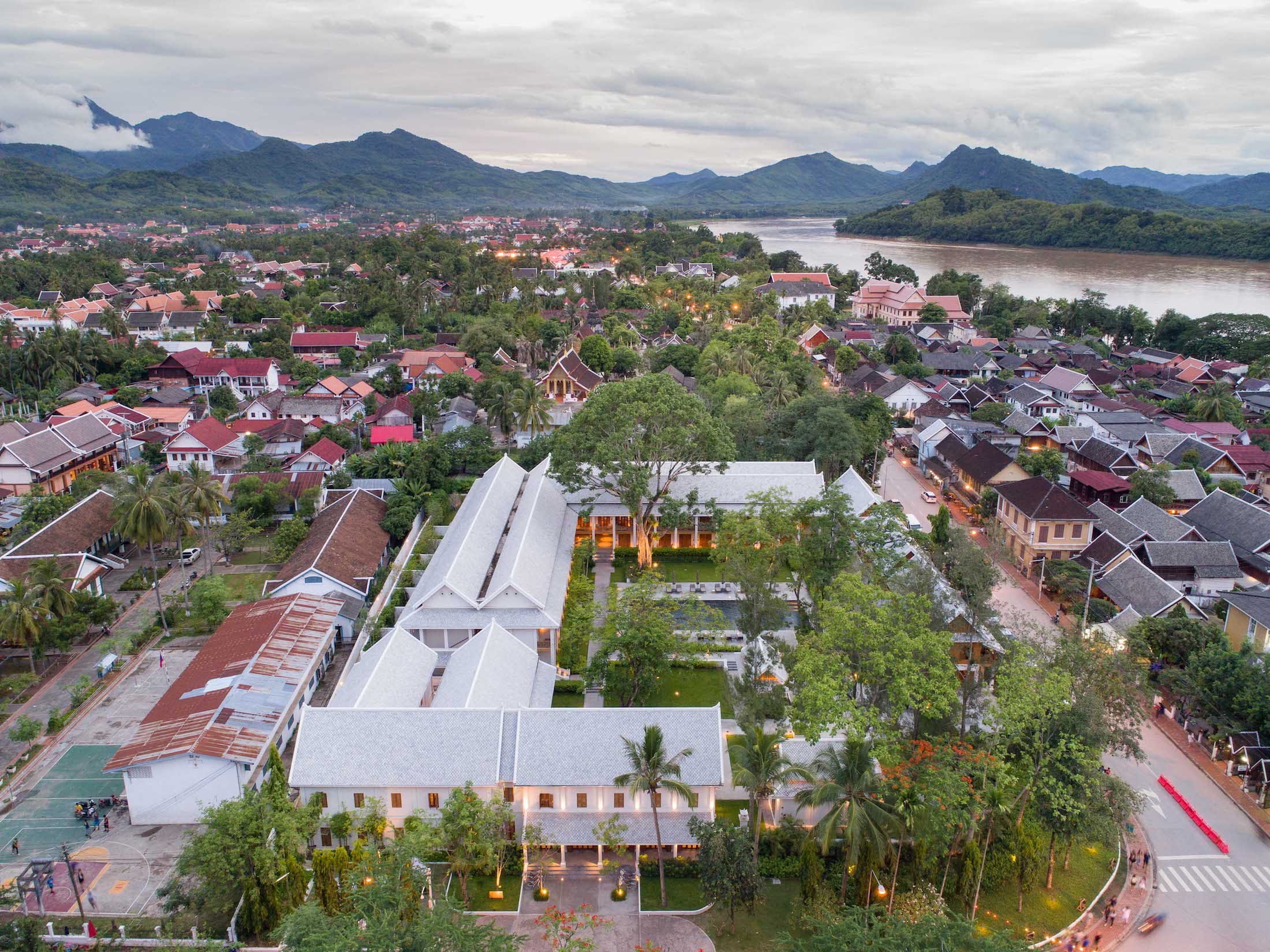 老挝琅勃拉邦，Avani+酒店 / XSiTE Design Studio – mooool木藕设计网