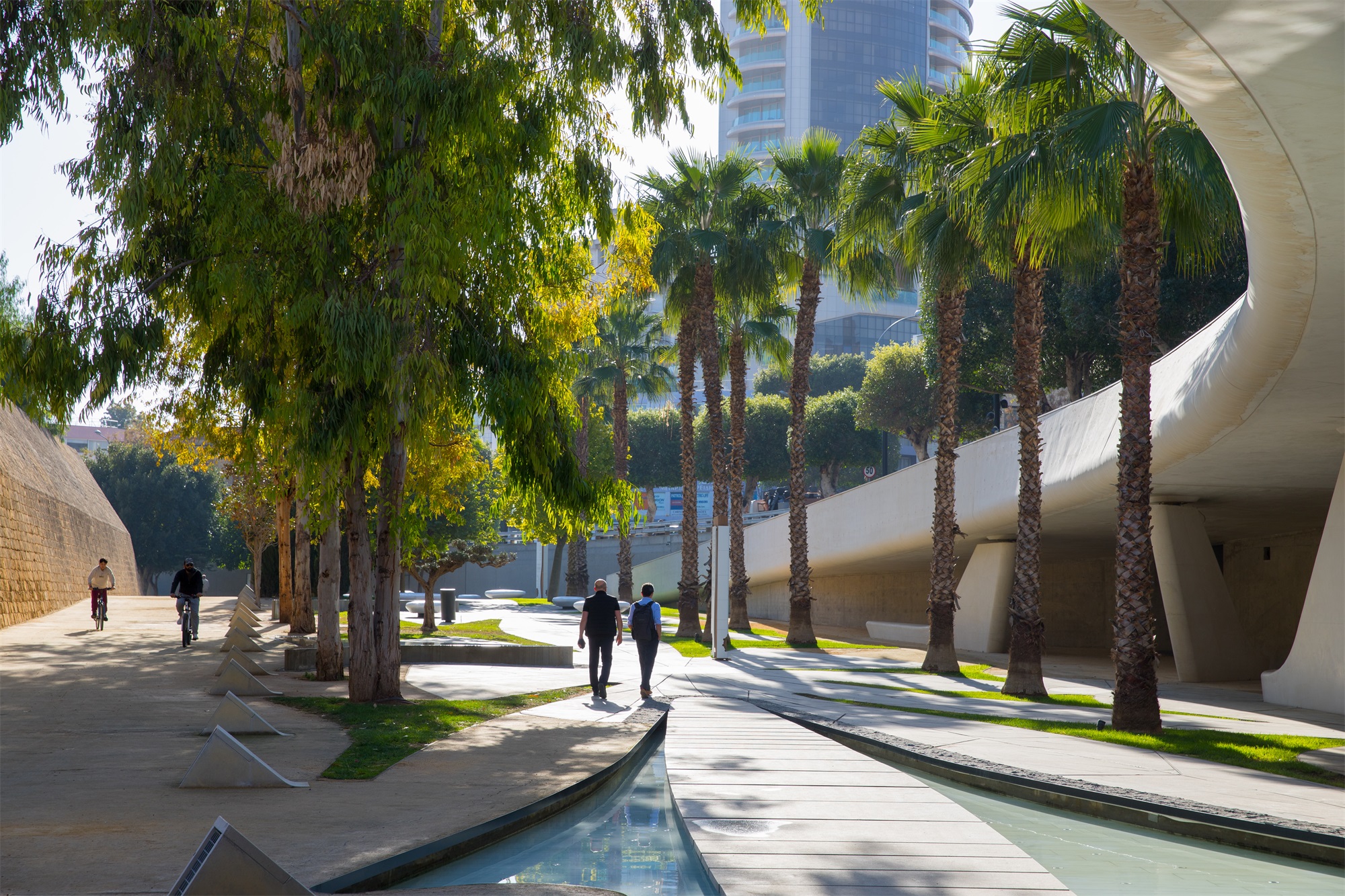 Eleftheria Square inaugurated by Zaha Hadid Architects – mooool