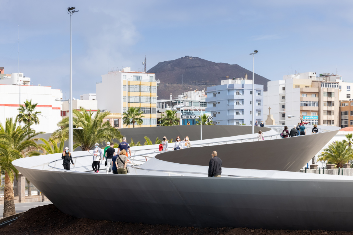 Onda Atlántica a footbridge in Las Palmas de Gran Canaria