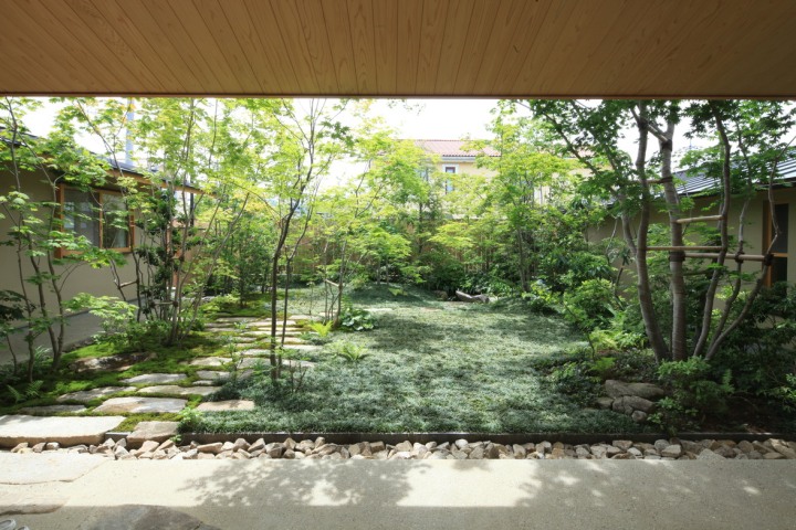 日式杂木林居家庭院,打动心灵的自然美韵 – mooool木藕设计网