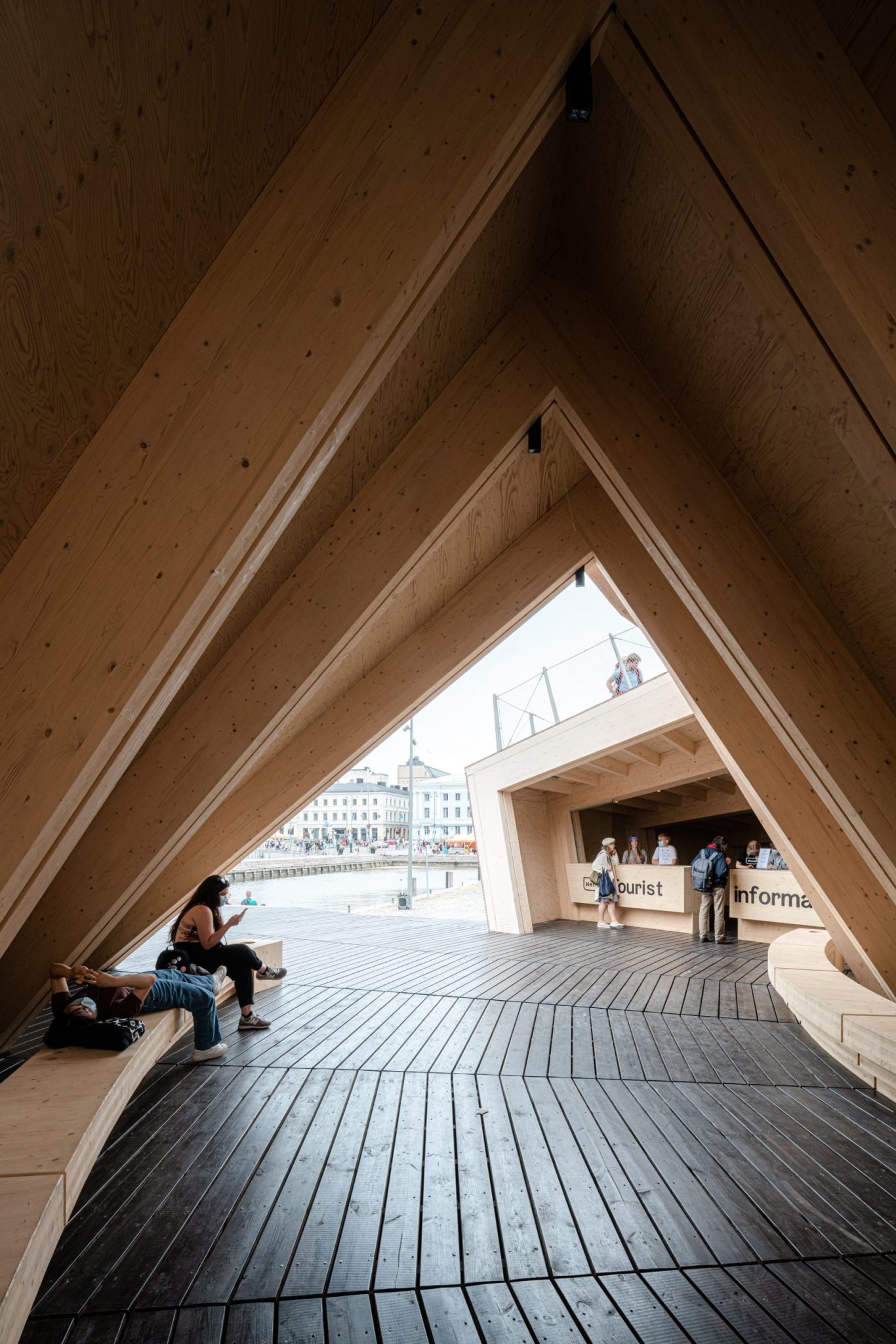 Pywry 赫尔辛基双年展展馆 / Verstas Architects – mooool木藕设计网