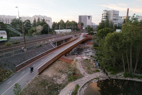 城市空间再野化：基于自然的修复与重建之景观探索 – mooool木藕设计网