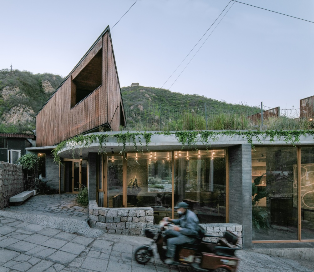 “模仿”长城与天线,混乱是阶梯 / 大料建筑 – mooool木藕设计网