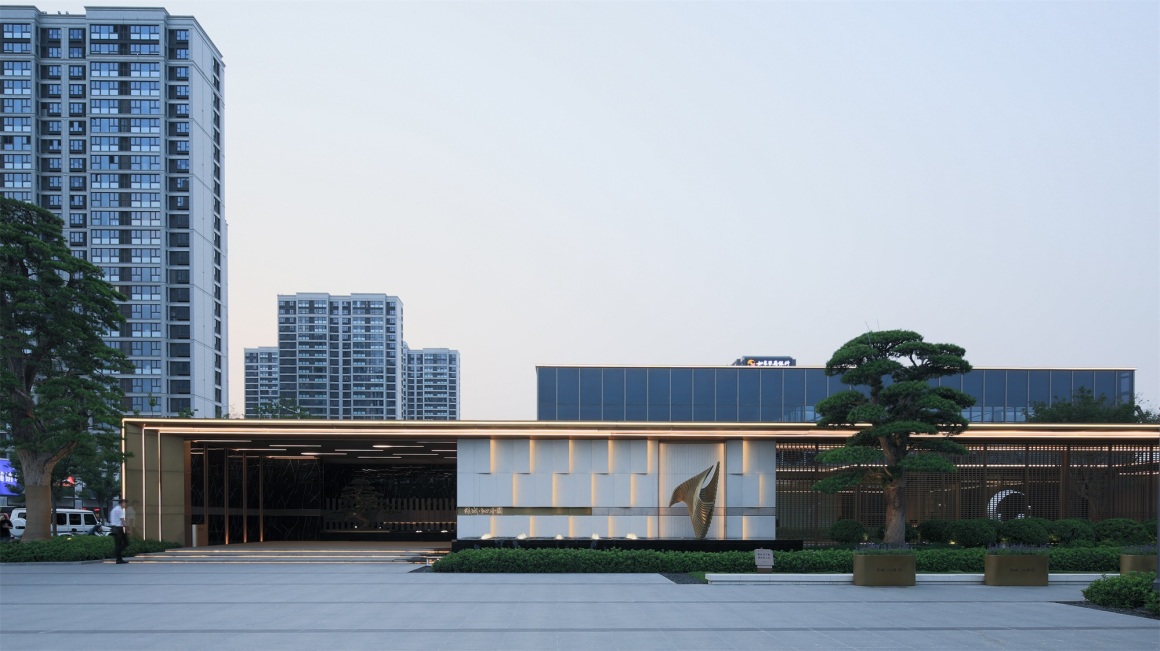 和熙碧影迎明月 | 绿城·沁香园 / 栖地设计 – mooool木藕设计网