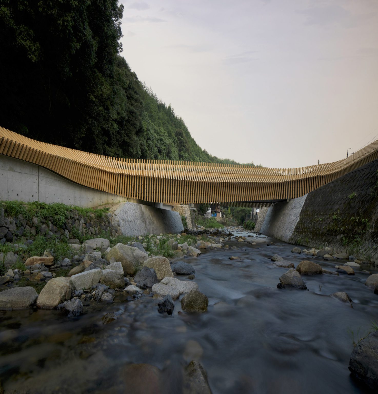 日本久杉桥 / 隈研吾建筑都市设计事务所 – mooool木藕设计网