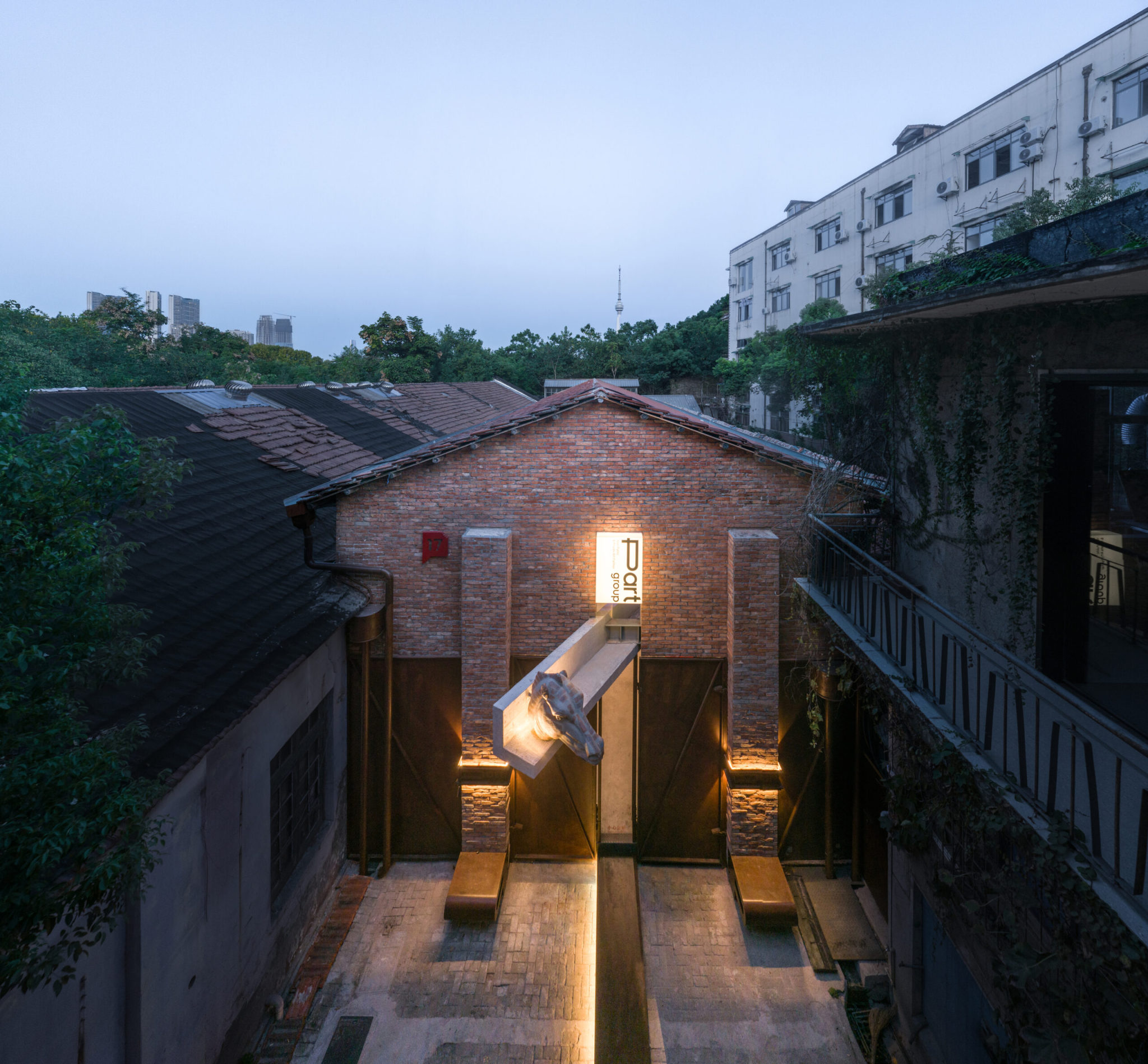 工业遗产改造：东通菜园艺术空间 “汉阳造兵工厂” / 青微舍工作室 – mooool木藕设计网