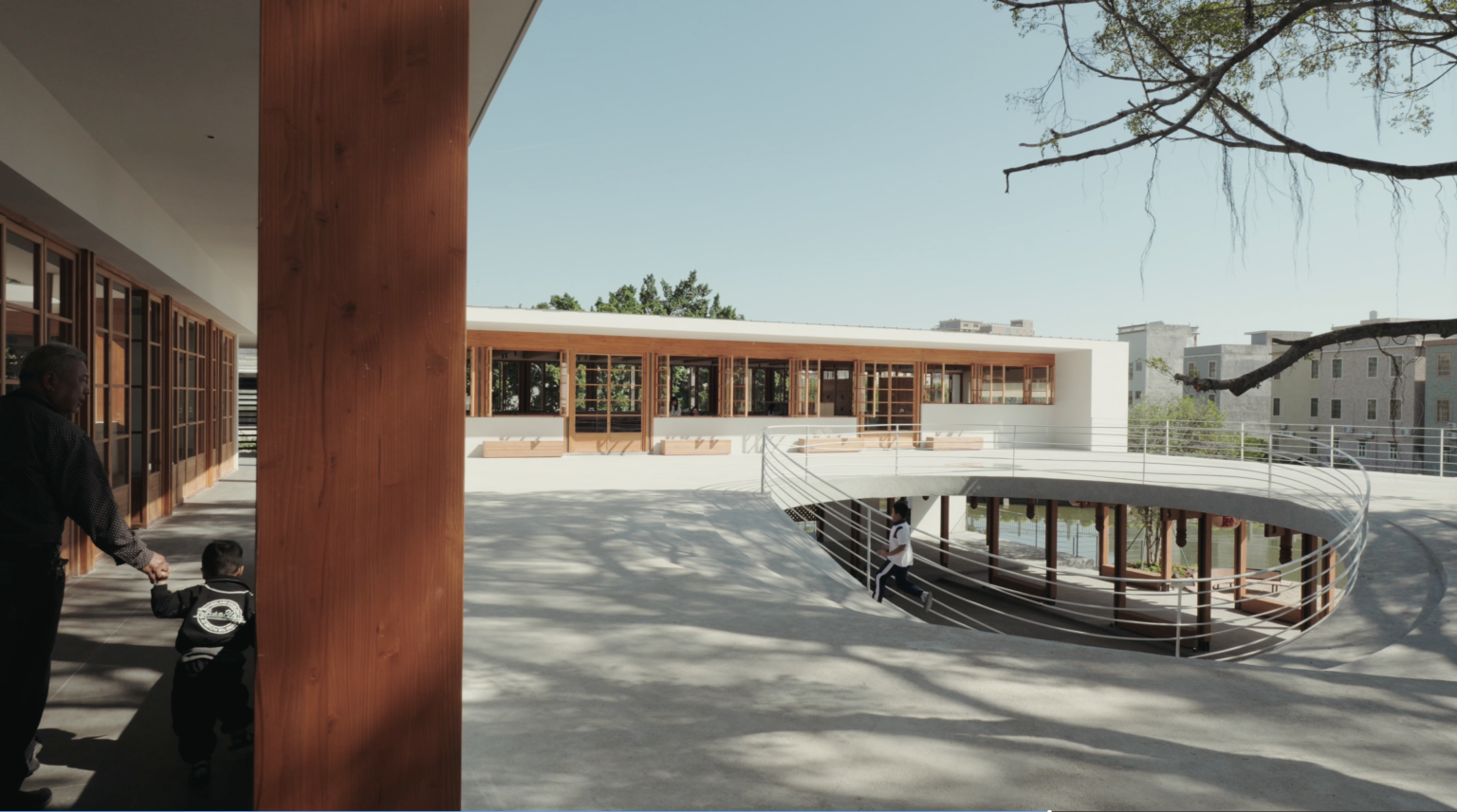 大吴会客厅,把废弃的校舍改建成一片巨大的树荫 / 无设建筑 – mooool木藕设计网