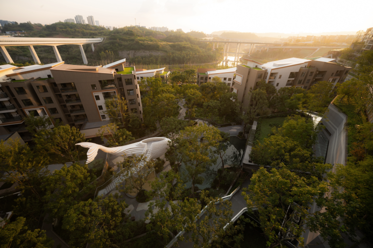 重庆麓悦江城碧影溪 ,山地城市中的河谷森林 / WTD纬图设计 – mooool木藕设计网