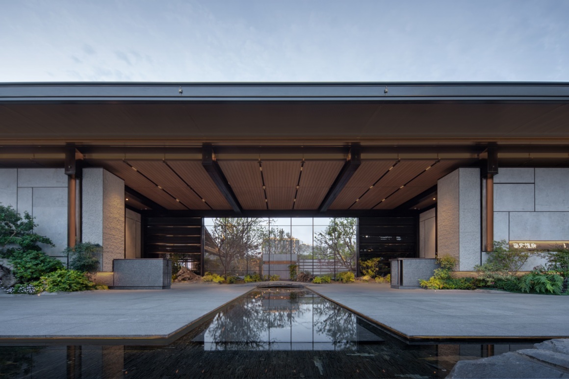 一池云湖,物我合一 | 苏州建发·檀府 / 广州知行景观 – mooool木藕设计网
